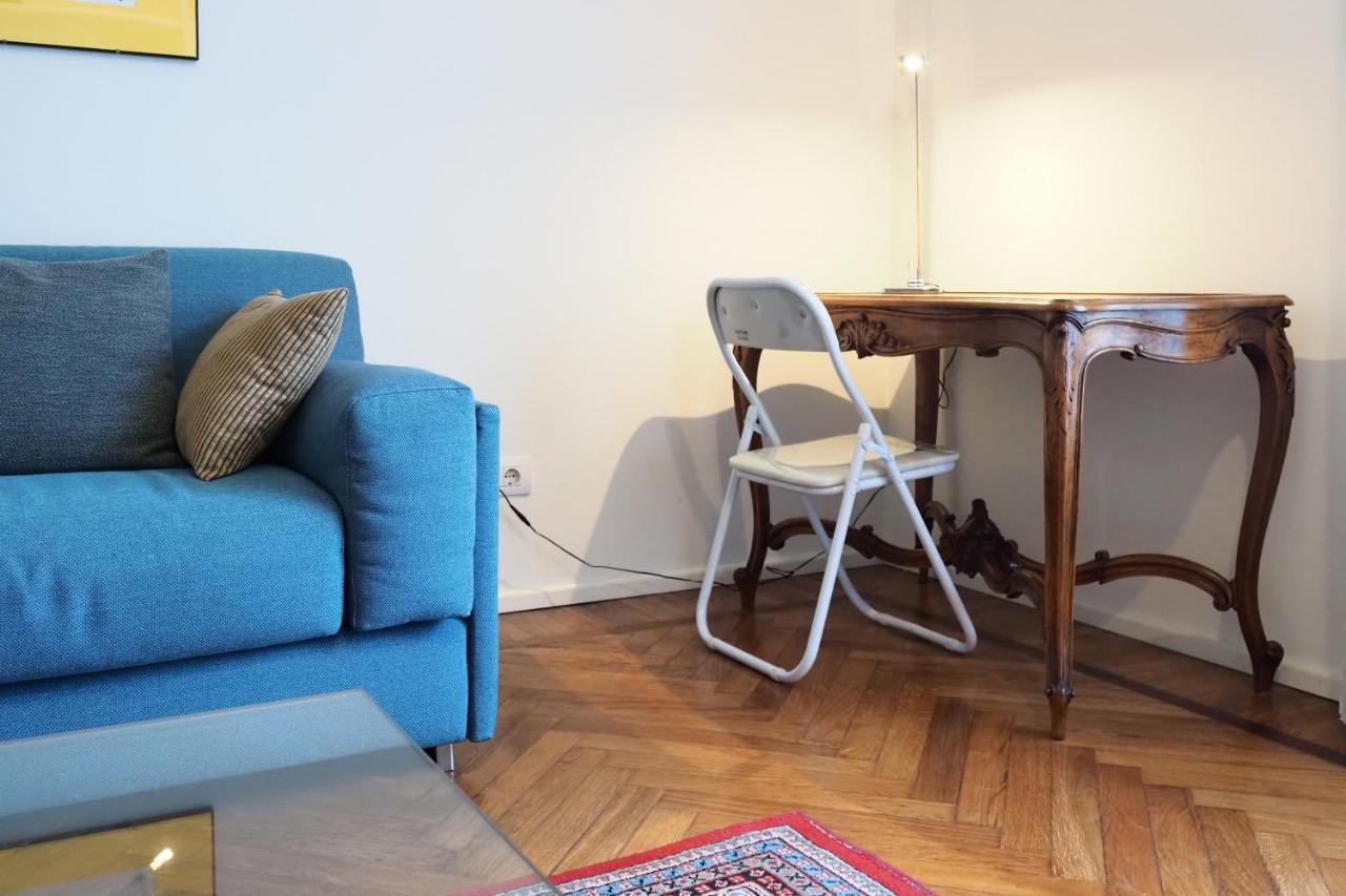 Primopiano - Cantoni Apartment Milan Luaran gambar