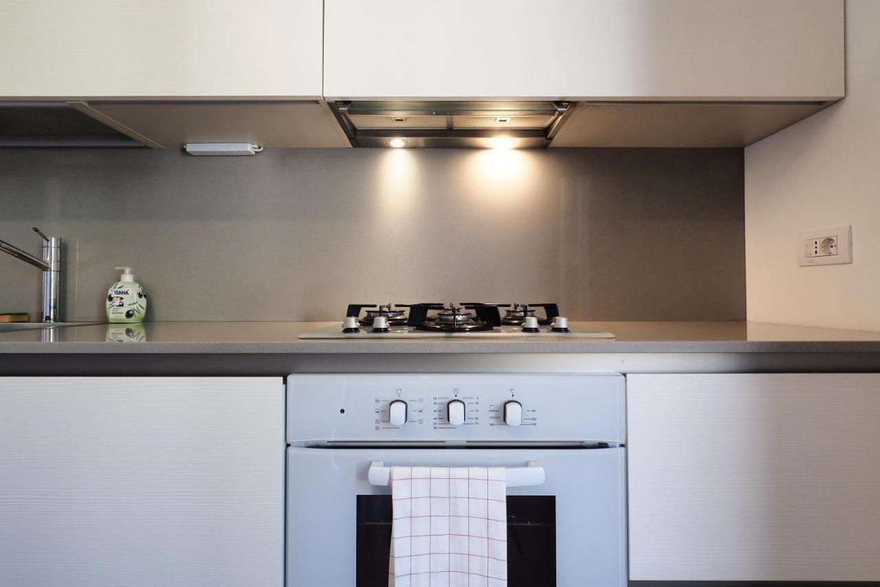 Primopiano - Cantoni Apartment Milan Luaran gambar